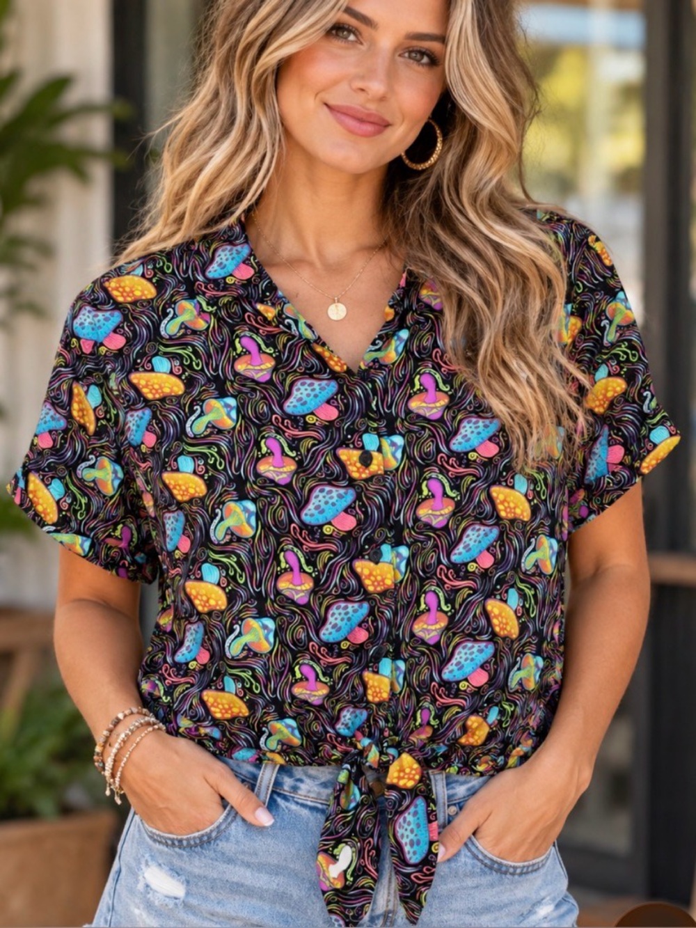Spencer’s Mushroom Front Tie Button Up Shirt Short Sleeve Size Large Whinsey